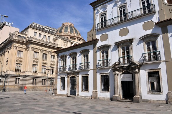 8571494951_28db86e575_z