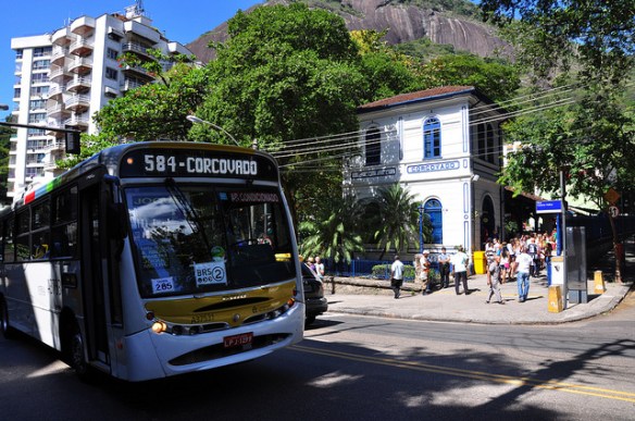 8653111814_f7b71dcb80_z