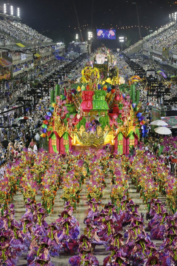 16357132878_fed400babc_k